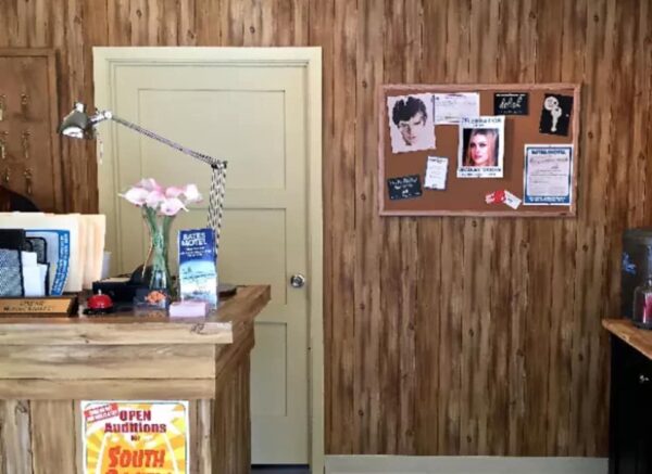 BatesMotelPamphlet1_04