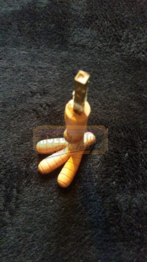 ChickenPuppetLeg1WM_02