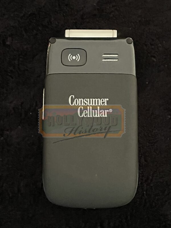 Happytime Murders Phils Cell Phone front_01