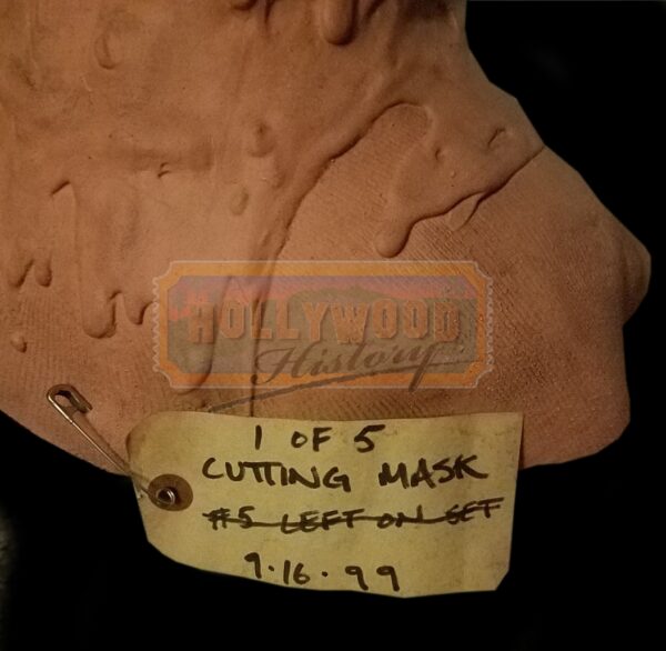 Hollow Man Mask Front_04