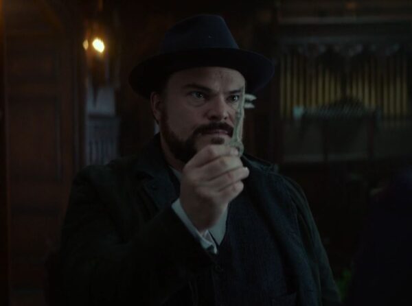 House with a clock Bone Key Front_03