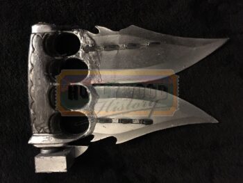 chromeskull stunt plastic 4 bladed knife