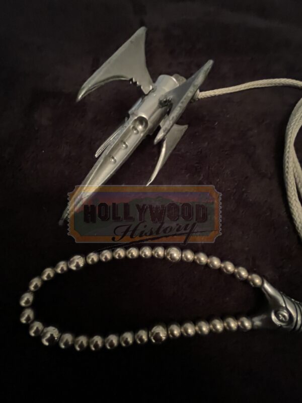 Priestess Bladed Lasso Full_01