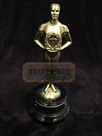 gamboa’s oscar statue