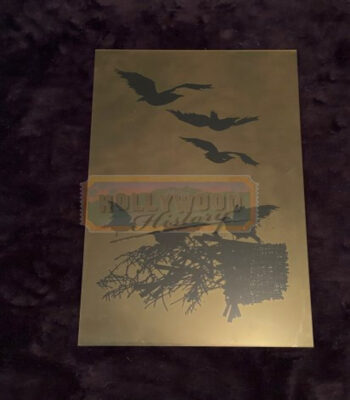 Tris’ (Shailene Woodley) Tattoo Plate