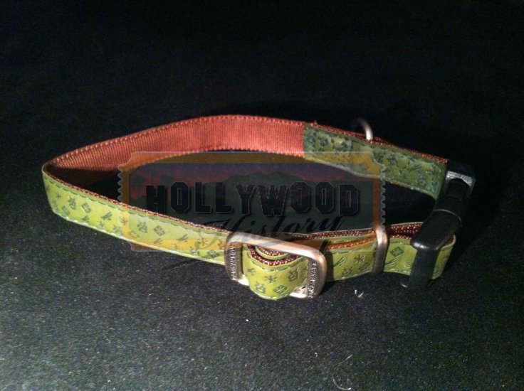 50/50<br><br> Skeletor's Screen Used Dog Collar