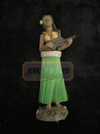 tommy’s hula girl bobble