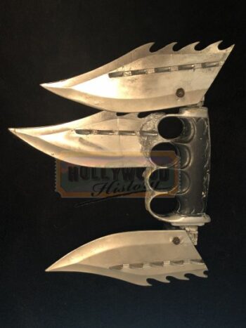 chromeskull hero metal 4 bladed knife