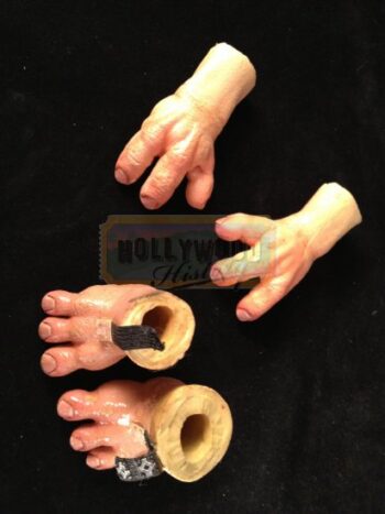 daffy’s hands & feet