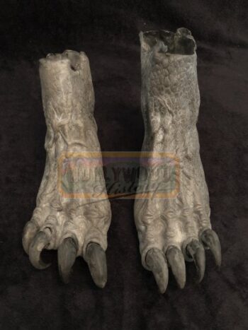 creeper’s talon feet