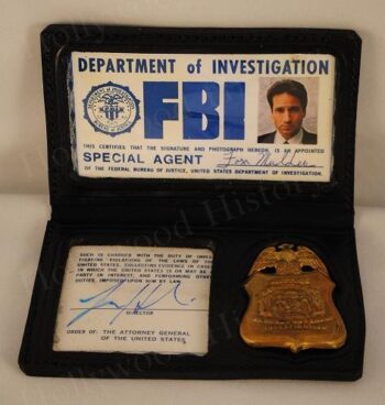 fox mulder fbi badge wallet