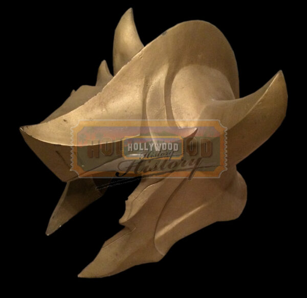 Goldar Helmet Front View_01