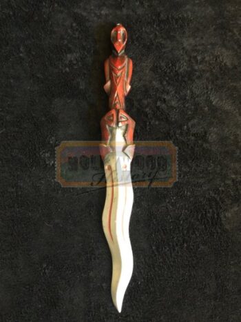 gabrielle’s dagger