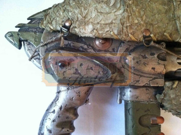 hero functioning alien pod gun