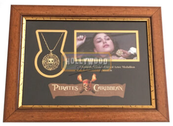 elizabeth swann's gold medallion necklace
