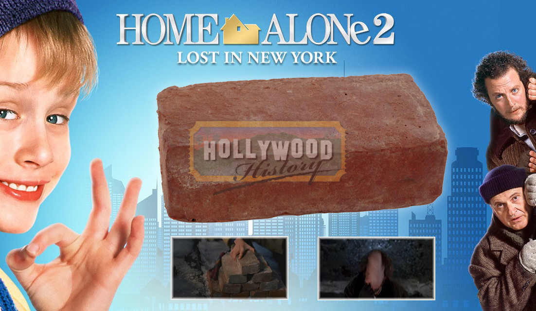 Home_Alone_2_Brick_Display