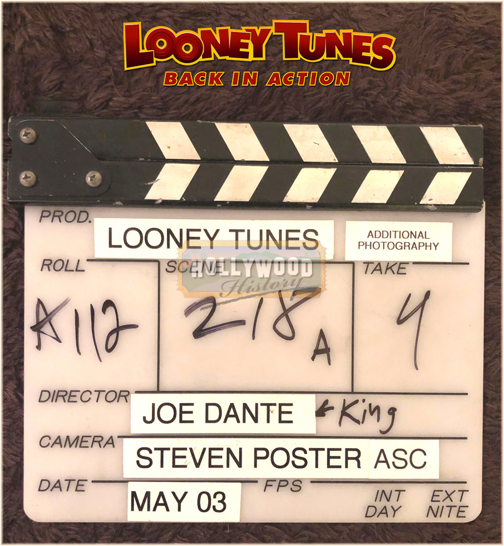 Looney_Tunes_Clapper_Display