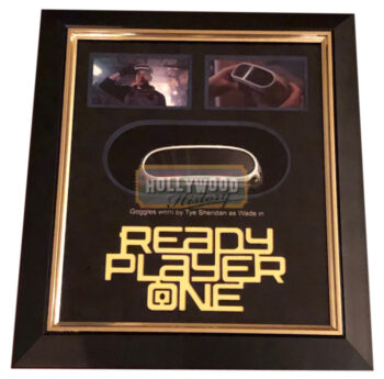 wade watts' (tye sheridan) goggles