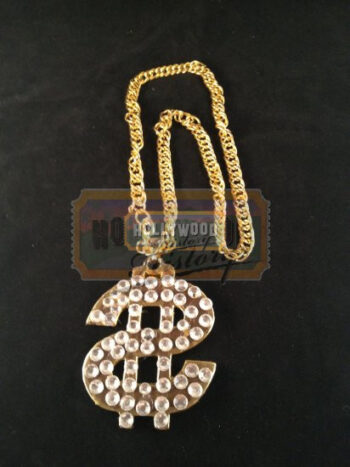 les grossman’s (tom cruise) necklace