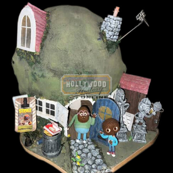 Ryan’s House With Ryan And Mungo Puppets