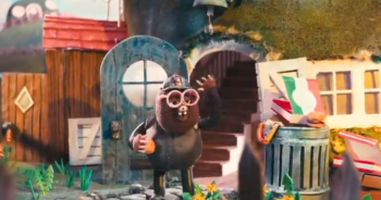 Ryan’s House With Ryan And Mungo Puppets