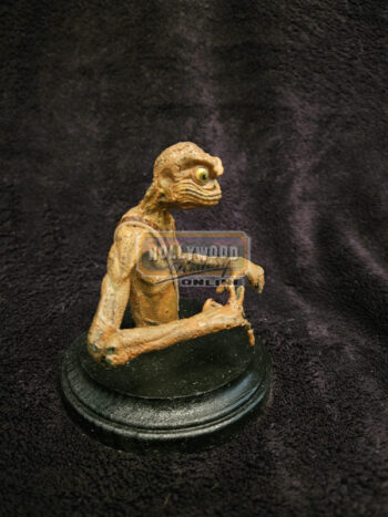 Half Body Lizardman Puppet