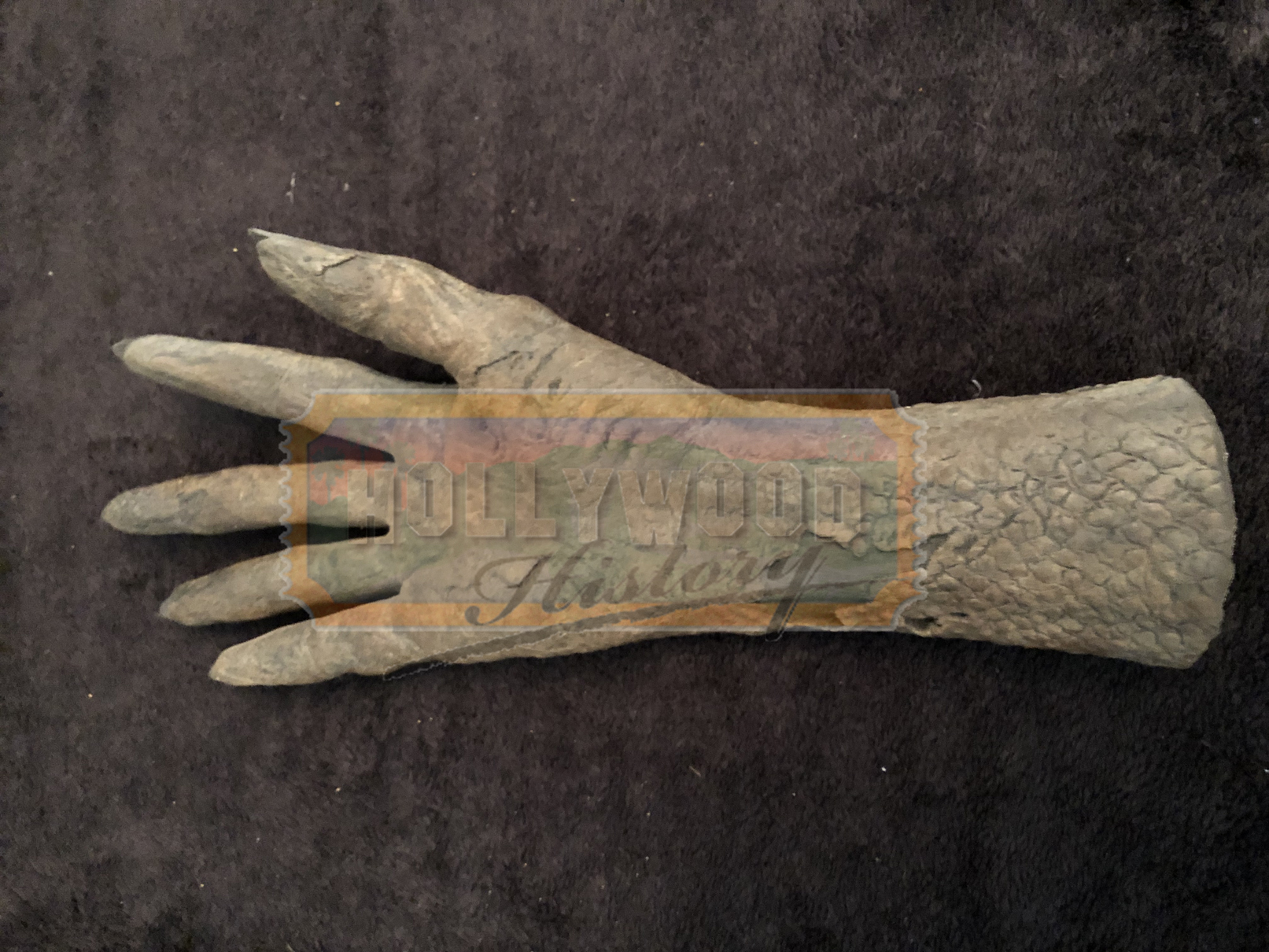 Puppeteered Creeper Hand