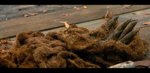 Puppeteered Creeper Hand