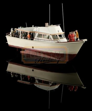 Manta Iii Ship Model Miniature